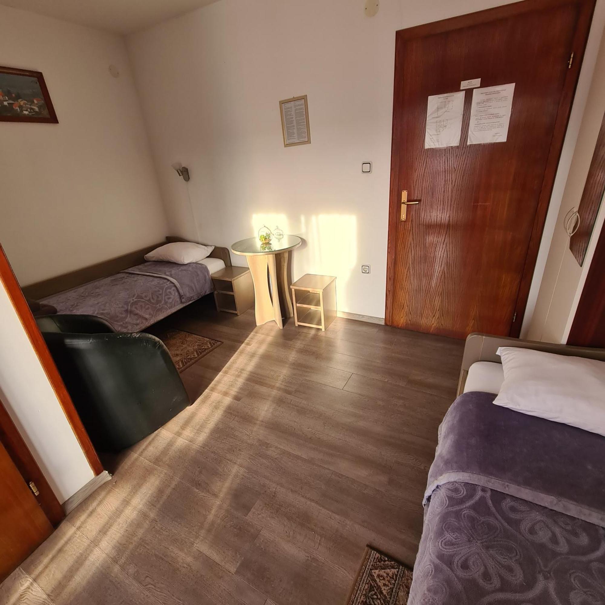Guesthouse Kod Mosta Karlovac Exteriér fotografie